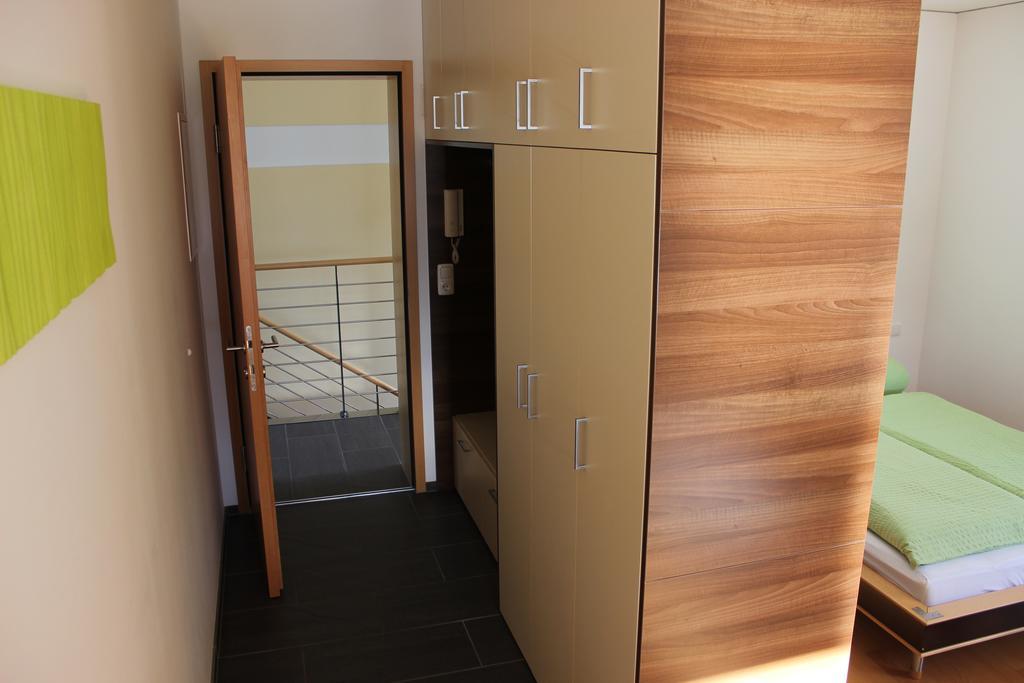 Haus Arosa Apartment Pettneu am Arlberg Exterior photo