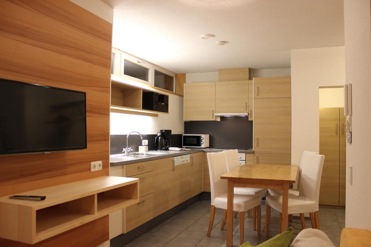 Haus Arosa Apartment Pettneu am Arlberg Exterior photo