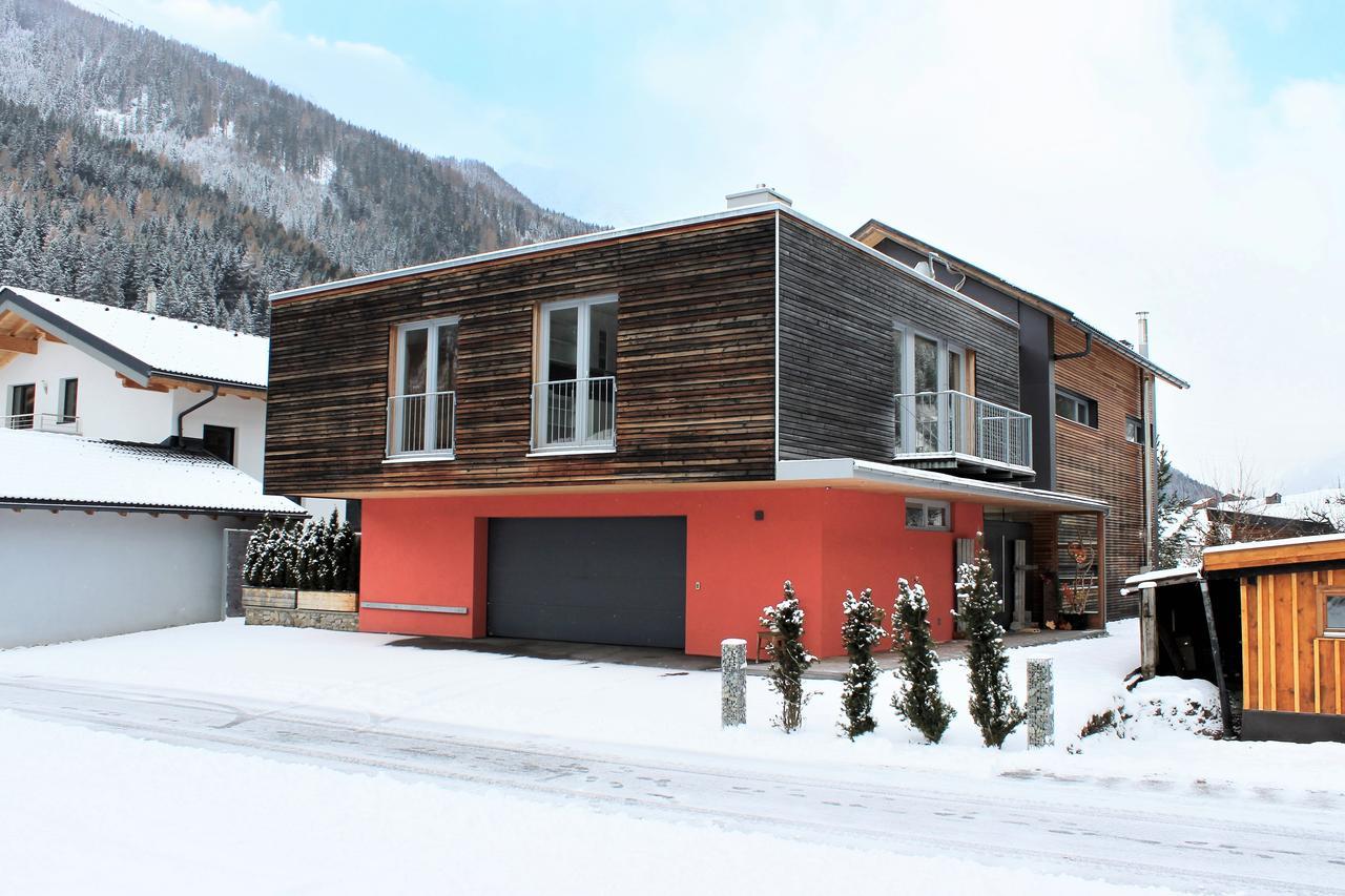 Haus Arosa Apartment Pettneu am Arlberg Exterior photo