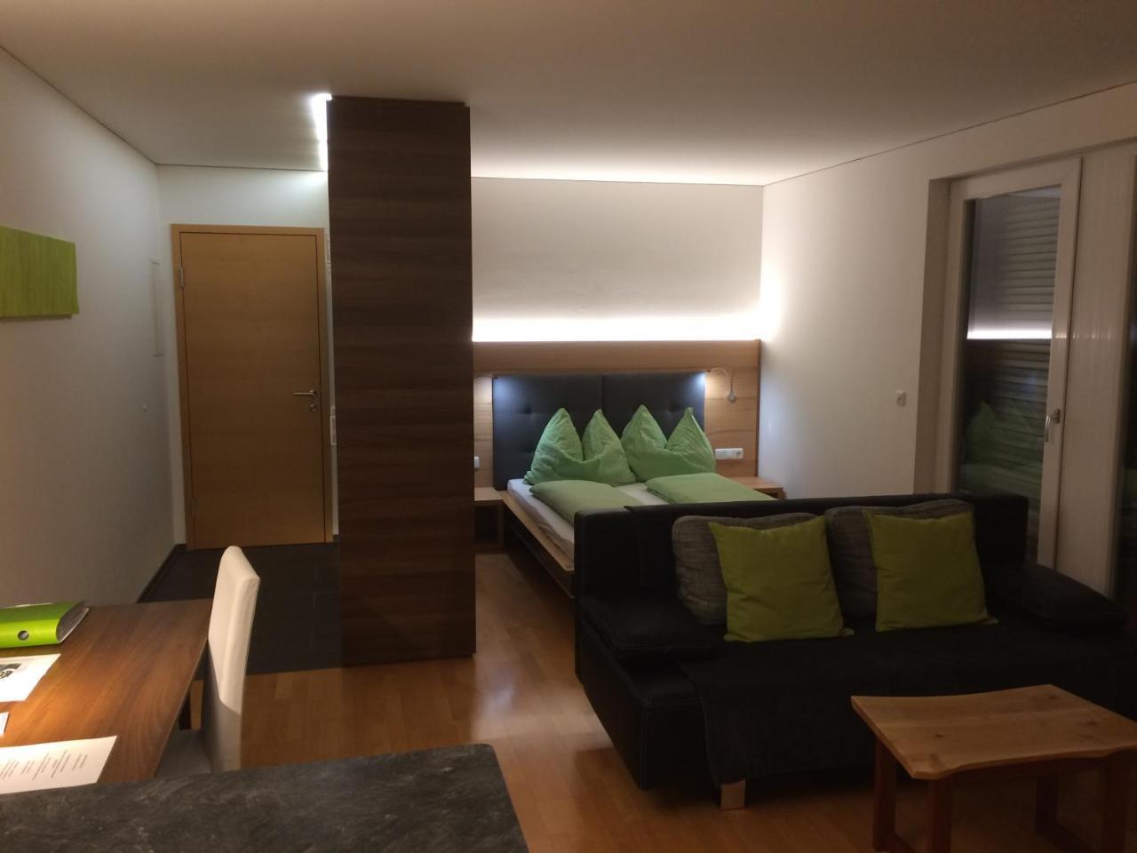 Haus Arosa Apartment Pettneu am Arlberg Exterior photo